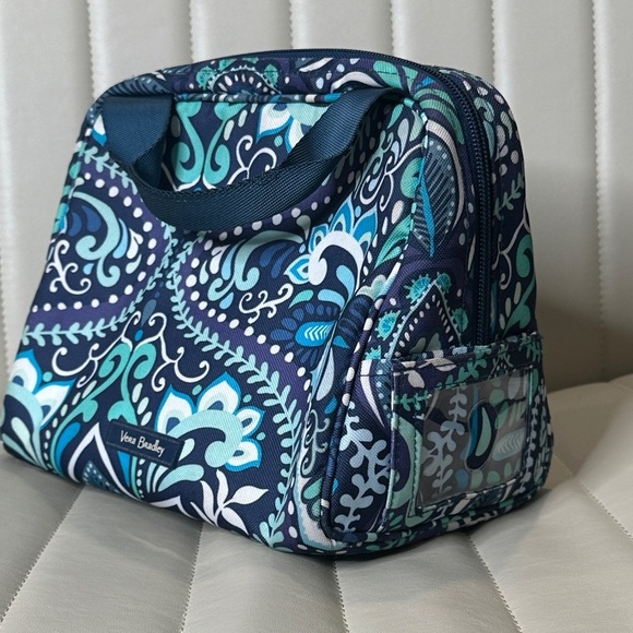 Vera Bradley Blue Island Medallion Patterned LUNCH TOTE 10"x8"x6" Designer NWOT - Picture 5 of 9